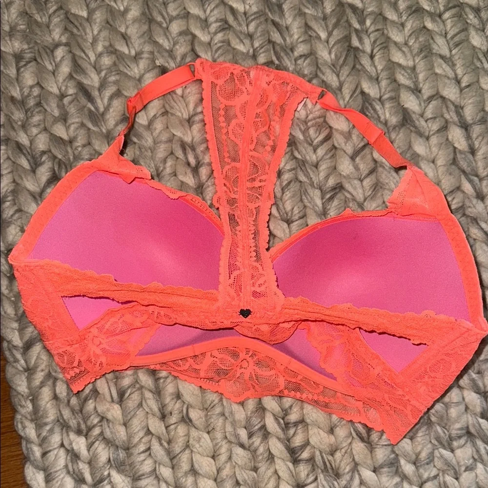 PINK Victoria's Secret Coral Lace Bralette - Picture 3 of 4